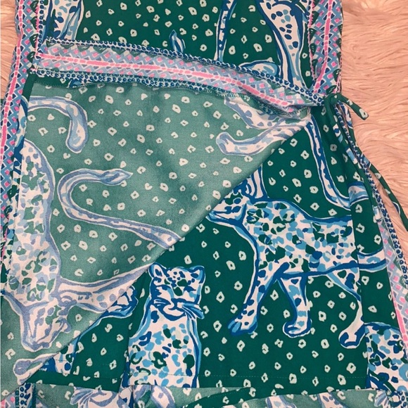 Lilly Pulitzer Pearl Romper On the Prowl - Picture 8 of 8